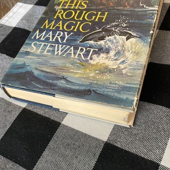 THIS ROUGH Magic Mary Stewart - Picture 8 of 8